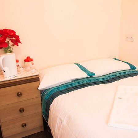 Sweet Guest House Chatham Chatham (Kent) Extérieur photo